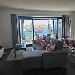 Sea View Over Valletta Harbour 3 Bedrooms 2 S4