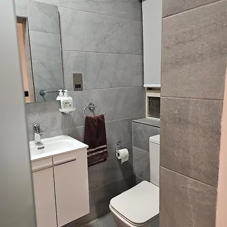 Sea View Over Valletta Harbour 3 Bedrooms 2 S4 * Sliema