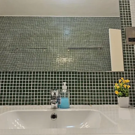 Sea View Over Valletta Harbour 3 Bedrooms 2 S4 Apartamento Sliema