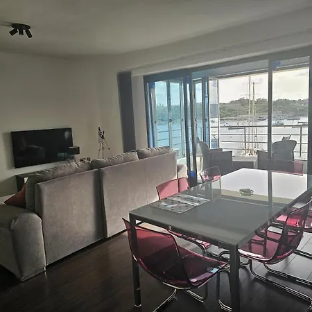 Apartment Sea View Over Valletta Harbour 3 Bedrooms 2 S4