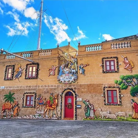Sea View Over Valletta Harbour 3 Bedrooms 2 S4 Apartamento Sliema