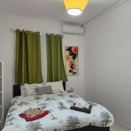 Sea View Over Valletta Harbour 3 Bedrooms 2 S4 * Sliema