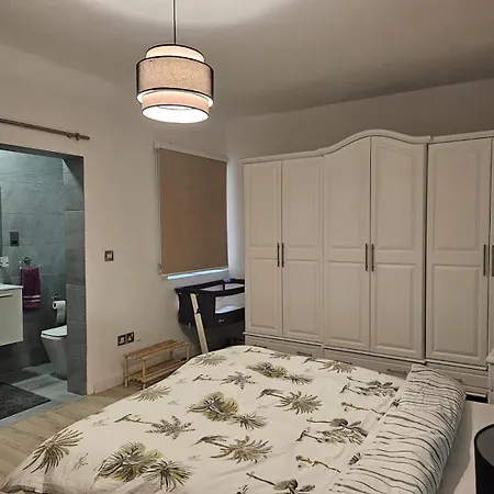 Sea View Over Valletta Harbour 3 Bedrooms 2 S4 * Sliema