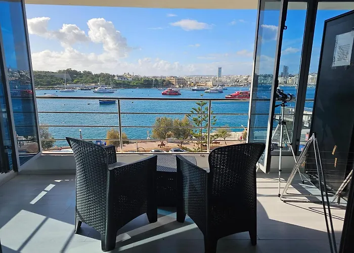 아파트 Sea View Over Valletta Harbour 3 Bedrooms 2 S4 *