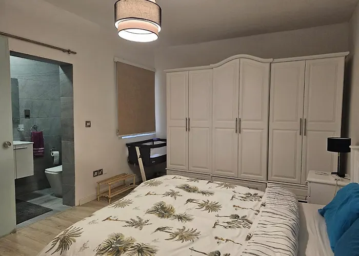 Sea View Over Valletta Harbour 3 Bedrooms 2 S4 Apartament Sliema