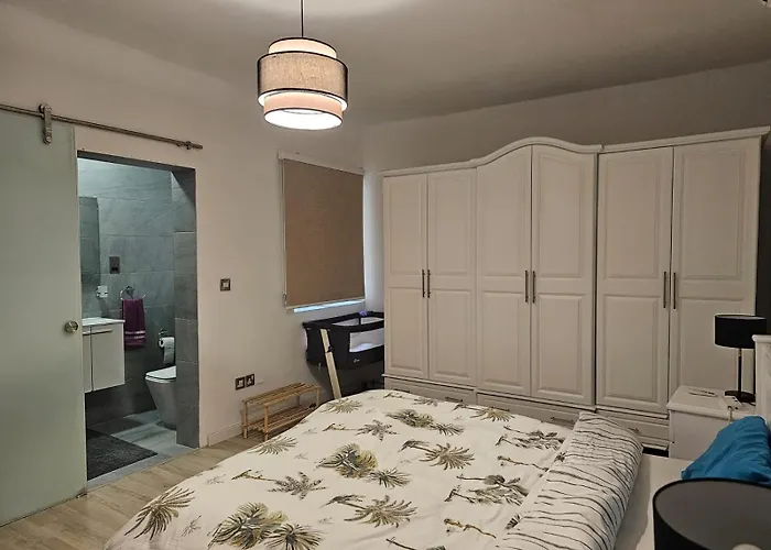 Sea View Over Valletta Harbour 3 Bedrooms 2 S4 * Sliema