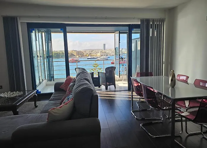 Apartament Sea View Over Valletta Harbour 3 Bedrooms 2 S4 Sliema