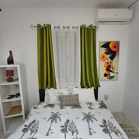 Sea View Over Valletta Harbour 3 Bedrooms 2 S4 סליאמה