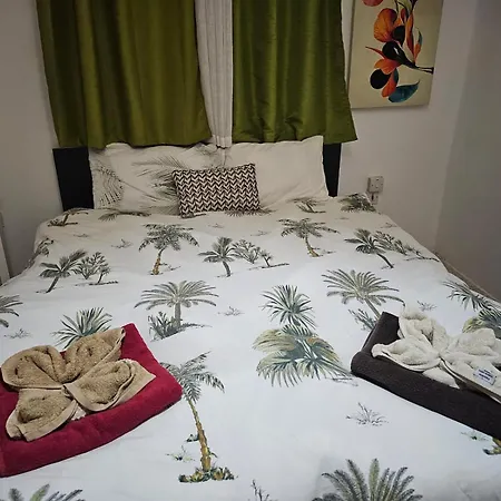 Sea View Over Valletta Harbour 3 Bedrooms 2 S4 סליאמה