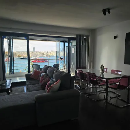 Sea View Over Valletta Harbour 3 Bedrooms 2 S4 סליאמה